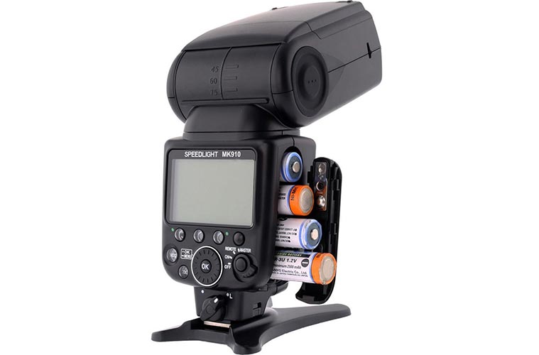Compartimento de las pilas del Meike MK910